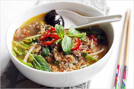 chicken laksa soup recipe. Penang Assam Laksa Recipe