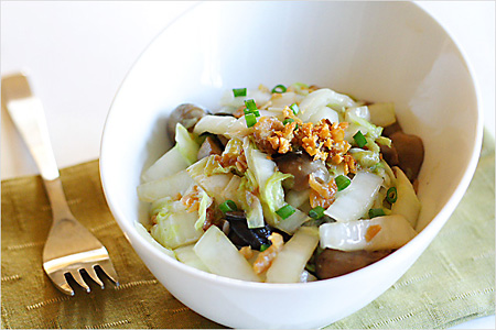 Stir-fried Napa Cabbage with Dried Shrimp and Straw Mushrooms
