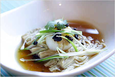 Steamed Scallops with Fermented Black Beans
